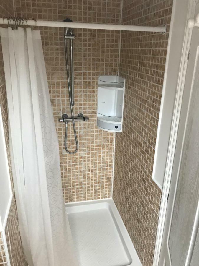 Le Noyer Villa Lithaire Eksteriør billede